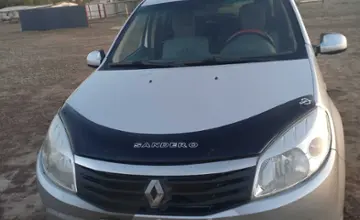 Renault Sandero 2013 года за 3 900 000 тг. в Уральск фото 2