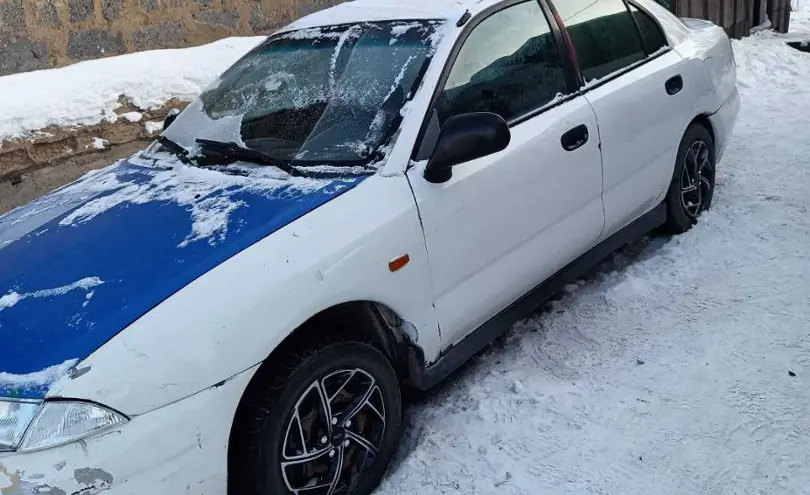 Mitsubishi Carisma 1996 года за 1 350 000 тг. в Астана фото 1