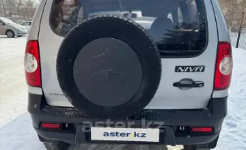 Chevrolet Niva 2013 года за 3 900 000 тг. в Костанай фото 4