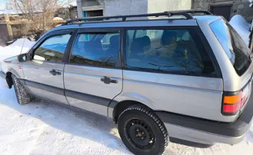 Volkswagen Passat 1993 года за 1 800 000 тг. в Костанайская область фото 4