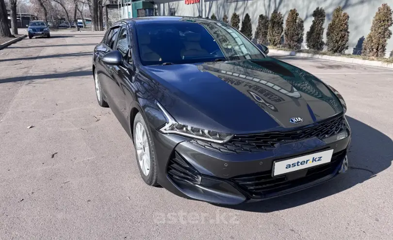 Kia K5 2020 года за 12 800 000 тг. в Алматы фото 4