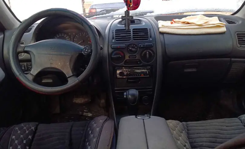Mitsubishi Carisma 1996 года за 1 350 000 тг. в Астана фото 5