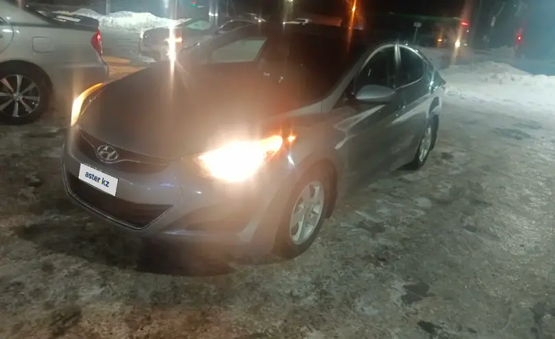 Hyundai Elantra 2015 года за 3 600 000 тг. в Актюбинская область фото 3