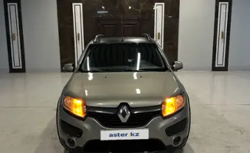 Renault Sandero 2017 года за 3 500 000 тг. в Астана фото 2