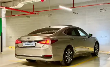 Lexus ES 2023 года за 23 500 000 тг. в Астана фото 4