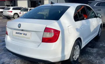 Skoda Rapid 2013 года за 2 800 000 тг. в Алматы фото 3