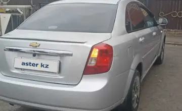 Chevrolet Lacetti 2006 года за 1 400 000 тг. в Атырау фото 2