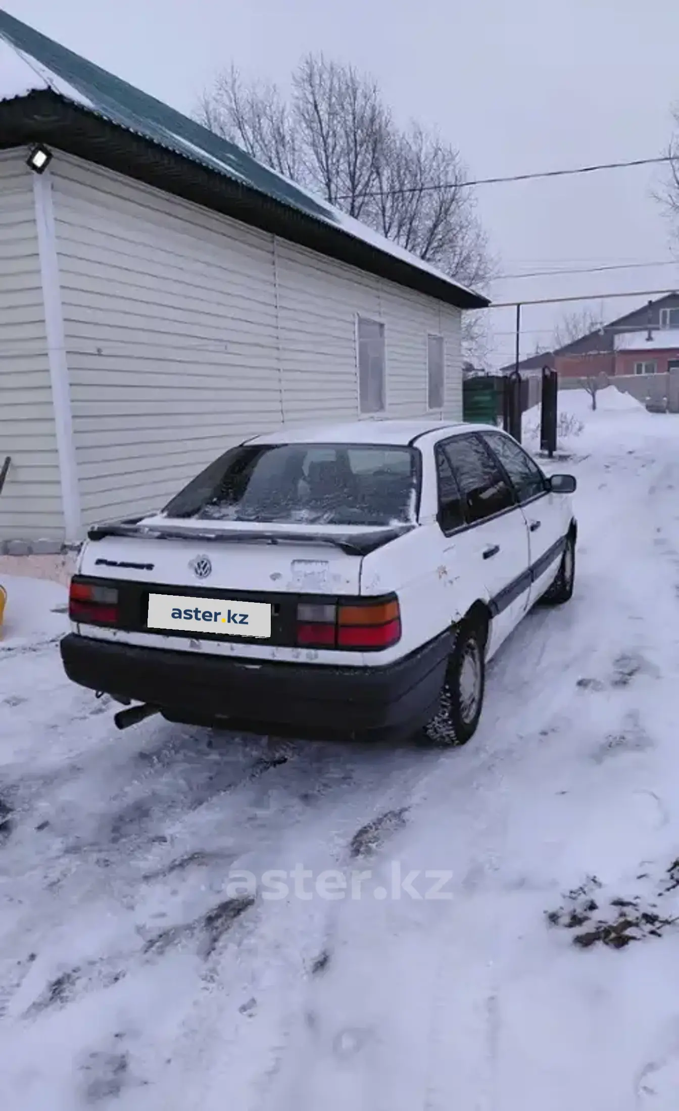 Volkswagen Passat 1988 года за 600 000 тг. в Астана фото 4