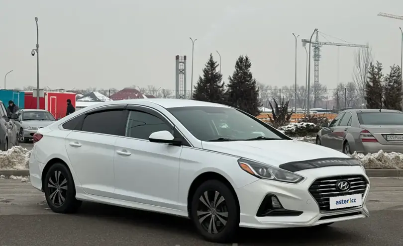 Hyundai Sonata 2018 года за 7 750 000 тг. в Алматы фото 3