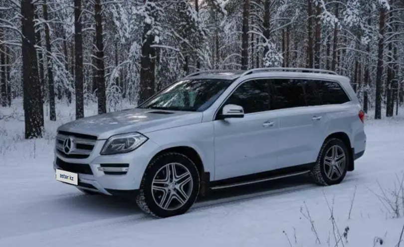 Mercedes-Benz GL-Класс 2013 года за 12 000 000 тг. в Астана