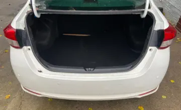 Toyota Yaris 2021 года за 8 700 000 тг. в Алматы