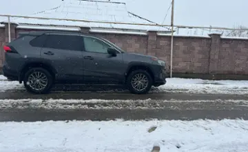 Toyota RAV4 2021 года за 14 500 000 тг. в Шымкент фото 2