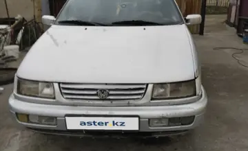 Volkswagen Passat 1996 года за 800 000 тг. в Абайская область фото 1