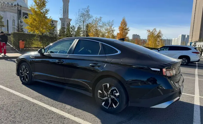 Hyundai Sonata 2024 года за 14 200 000 тг. в Астана