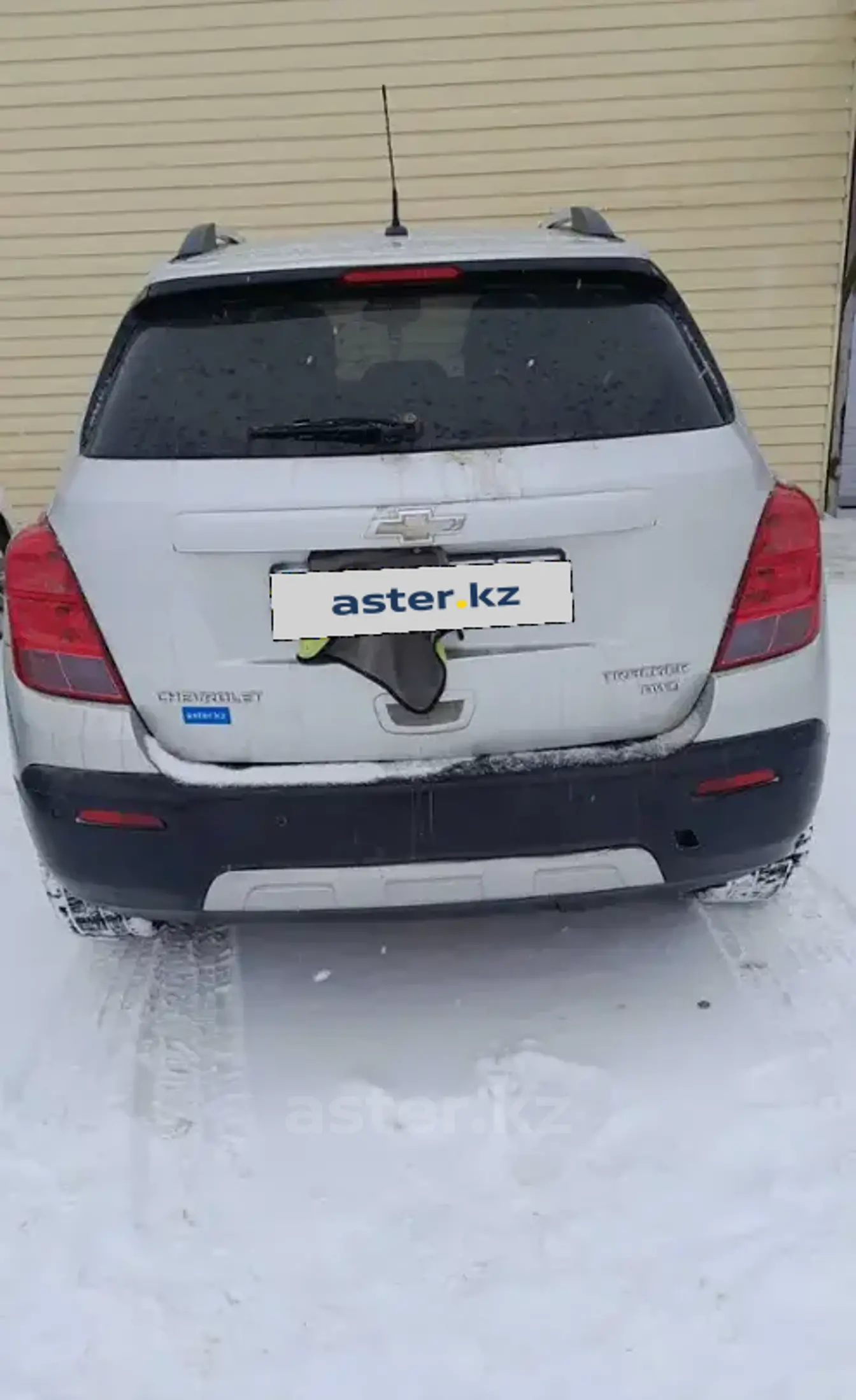 Chevrolet Tracker 2014 года за 5 300 000 тг. в Карагандинская область фото 4