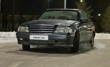 Mercedes-Benz C-Класс 1994 года за 1 600 000 тг. в Астана фото 1