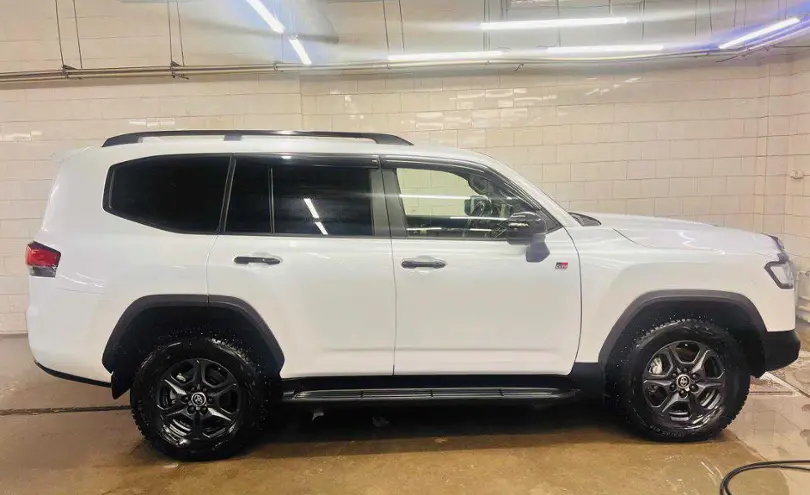 Toyota Land Cruiser 2022 года за 58 000 000 тг. в Астана фото 2