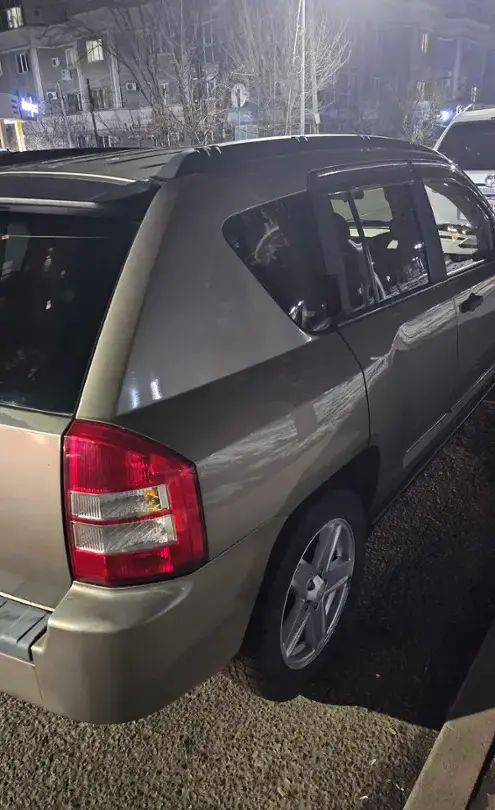 Jeep Compass 2008 года за 4 250 000 тг. в Алматы фото 3