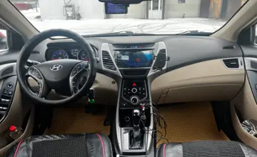 Hyundai Elantra 2014 года за 4 900 000 тг. в Карагандинская область фото 4