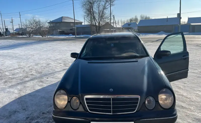 Mercedes-Benz E-Класс 2000 года за 3 500 000 тг. в Семей