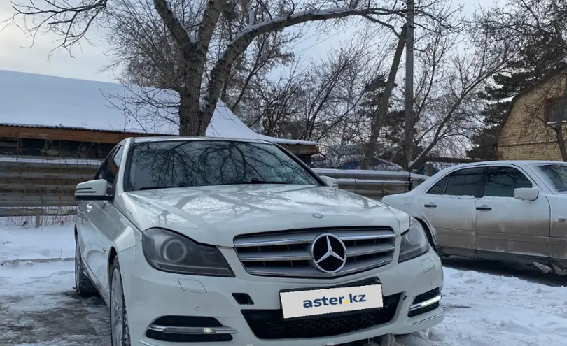 Mercedes-Benz C-Класс 2011 года за 6 800 000 тг. в Астана