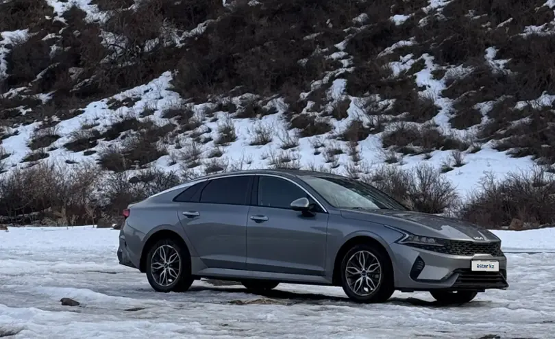 Kia K5 2022 года за 11 500 000 тг. в Алматы фото 4