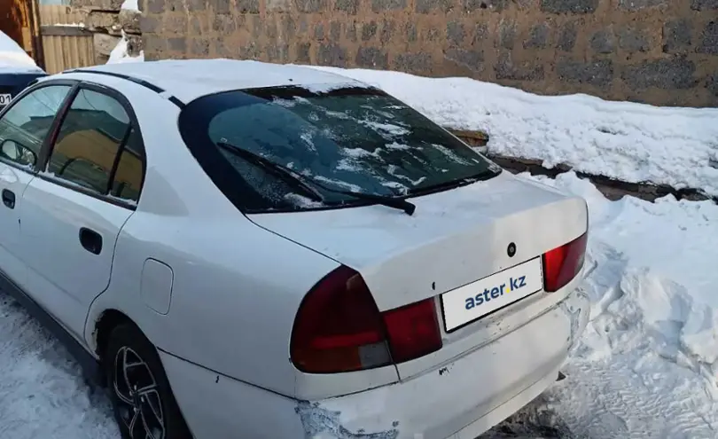 Mitsubishi Carisma 1996 года за 1 350 000 тг. в Астана фото 3