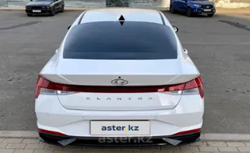Hyundai Elantra 2023 года за 10 500 000 тг. в Астана фото 3