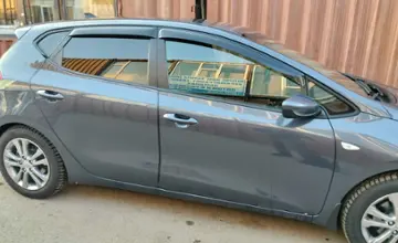 Kia Ceed 2014 года за 6 000 000 тг. в Астана фото 4