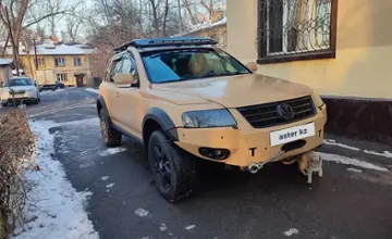 Volkswagen Touareg 2005 года за 6 300 000 тг. в Алматы