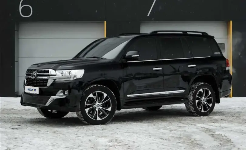 Toyota Land Cruiser 2019 года за 12 350 000 тг. в Алматы