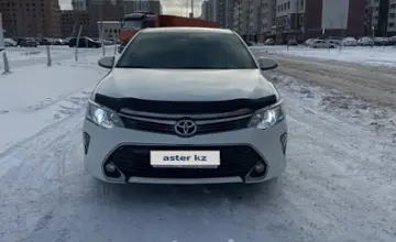 Toyota Camry 2015 года за 10 800 000 тг. в Астана фото 2