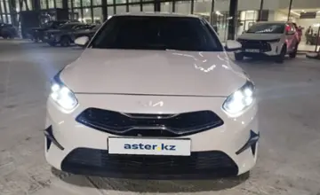 Kia Ceed 2023 года за 10 000 000 тг. в Астана фото 2