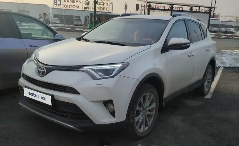 Toyota RAV4 2017 года за 12 000 000 тг. в Алматы