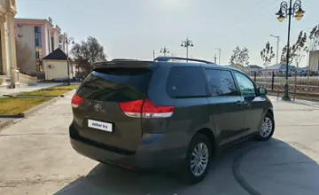 Toyota Sienna 2011 года за 12 500 000 тг. в Кызылорда