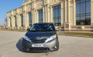 Toyota Sienna 2011 года за 12 500 000 тг. в Кызылорда фото 2