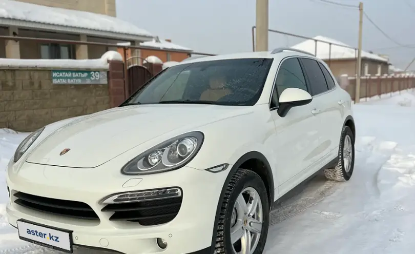 Porsche Cayenne 2014 года за 18 000 000 тг. в Астана