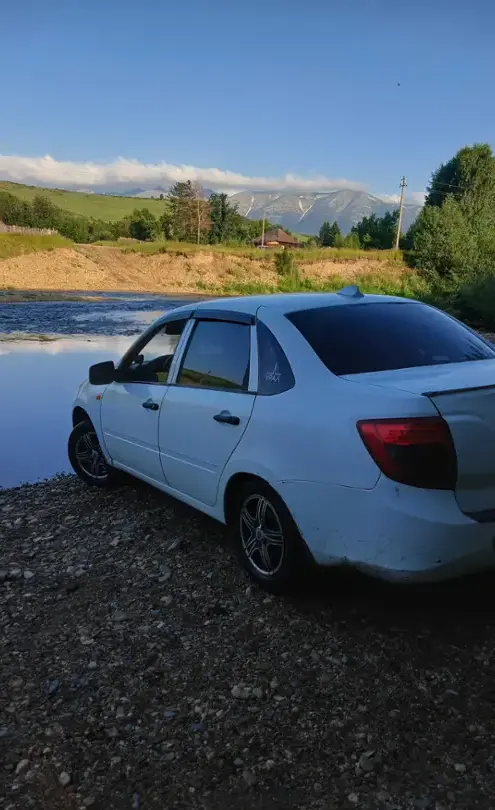 LADA (ВАЗ) Granta 2013 года за 2 000 000 тг. в Усть-Каменогорск фото 4