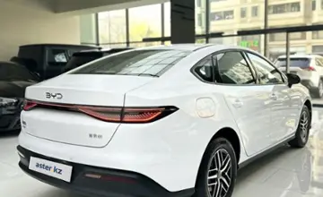 BYD Seal 05 2025 года за 8 900 000 тг. в Астана фото 4