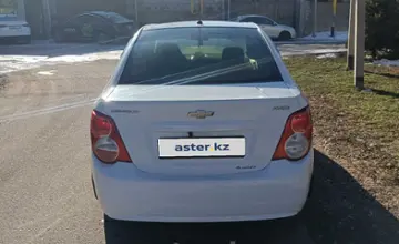 Chevrolet Aveo 2014 года за 3 000 000 тг. в Алматы фото 4