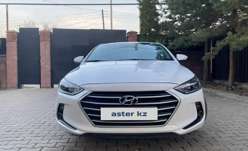 Hyundai Avante 2018 года за 6 500 000 тг. в Алматы фото 2