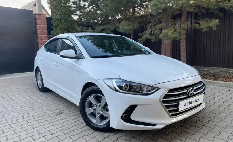 Hyundai Avante 2018 года за 6 500 000 тг. в Алматы фото 3