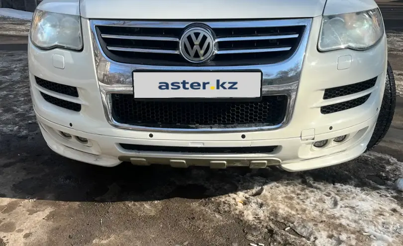 Volkswagen Touareg 2008 года за 7 200 000 тг. в Алматы фото 2