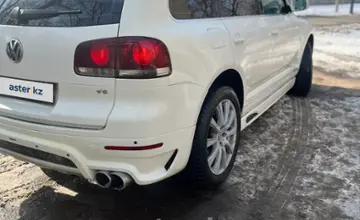 Volkswagen Touareg 2008 года за 8 000 000 тг. в Алматы