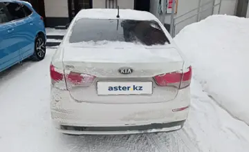 Kia Rio 2015 года за 4 800 000 тг. в Усть-Каменогорск фото 4