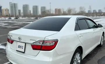 Toyota Camry 2015 года за 9 800 000 тг. в Астана