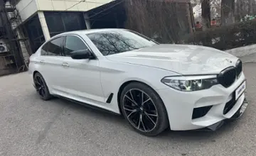 BMW 5 серии 2018 года за 16 000 000 тг. в Шымкент