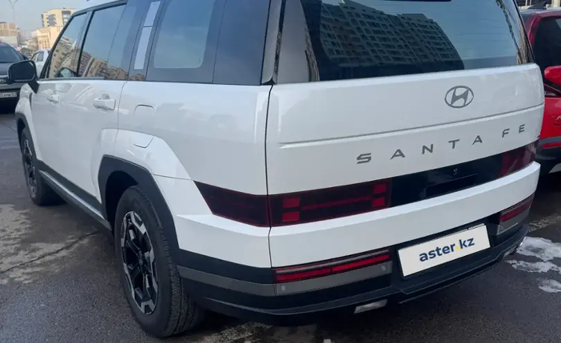 Hyundai Santa Fe 2023 года за 22 500 000 тг. в Алматы фото 4