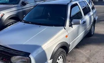Volkswagen Golf 1994 года за 1 800 000 тг. в Алматы фото 2