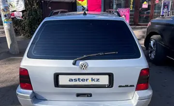 Volkswagen Golf 1994 года за 1 800 000 тг. в Алматы